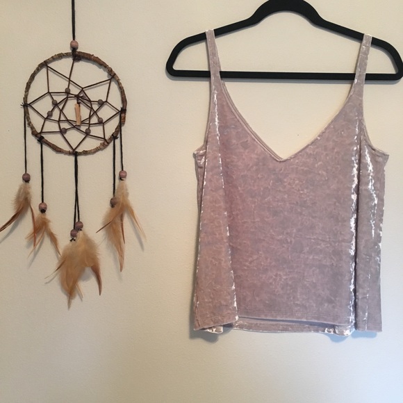 Tops - Silver velvet top